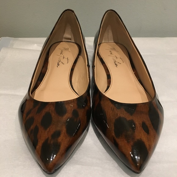Marc Fisher Animal-print Patent Flats in Sz7 (EUC) - Picture 2 of 7